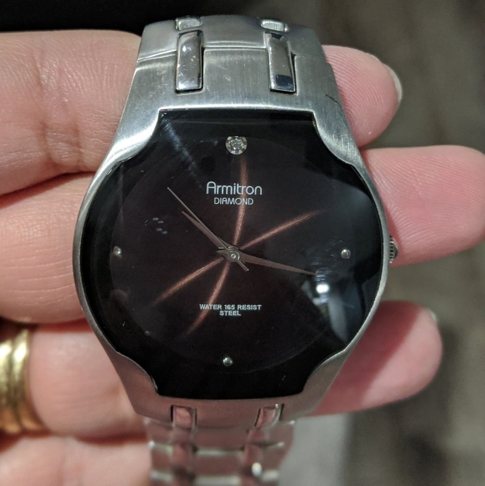 Vintage Y2K Armitron Diamond watch Silver Black Classic